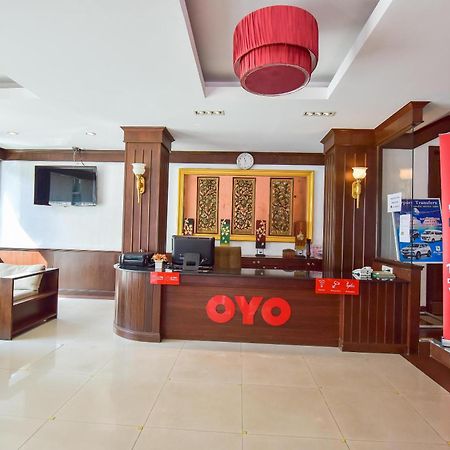 Oyo 389 Sira Boutique Residence Phuket Bagian luar foto