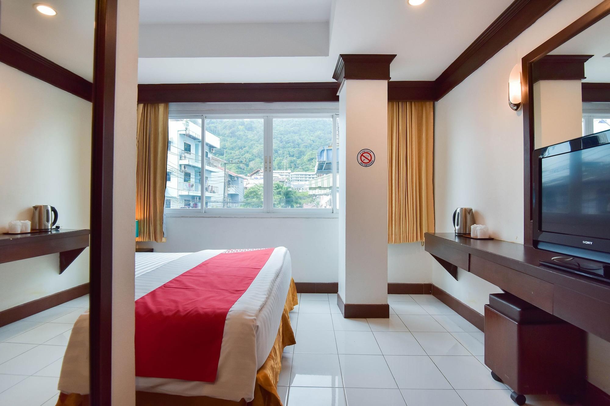 Oyo 389 Sira Boutique Residence Phuket Bagian luar foto