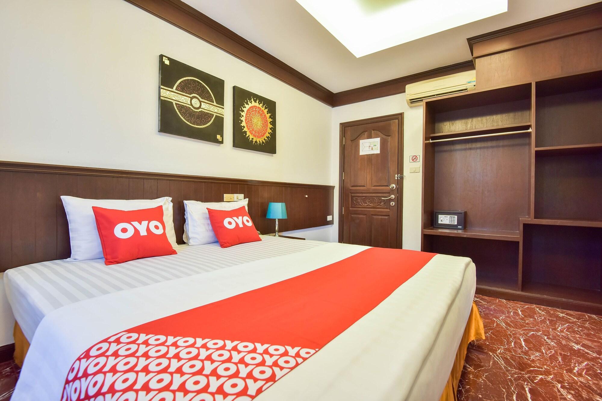 Oyo 389 Sira Boutique Residence Phuket Bagian luar foto