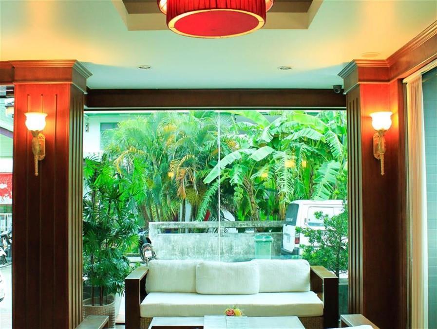 Oyo 389 Sira Boutique Residence Phuket Bagian luar foto