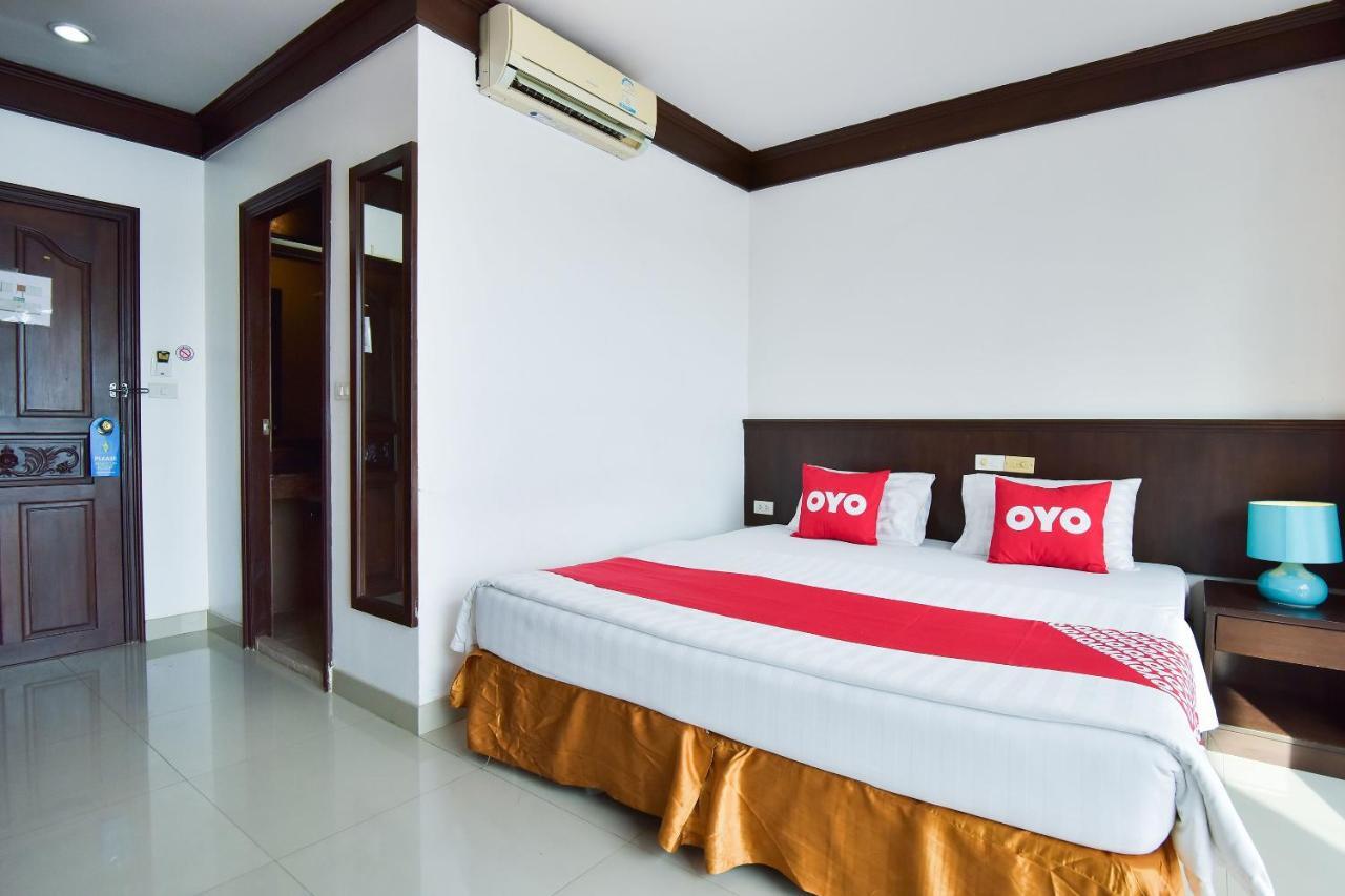 Oyo 389 Sira Boutique Residence Phuket Bagian luar foto