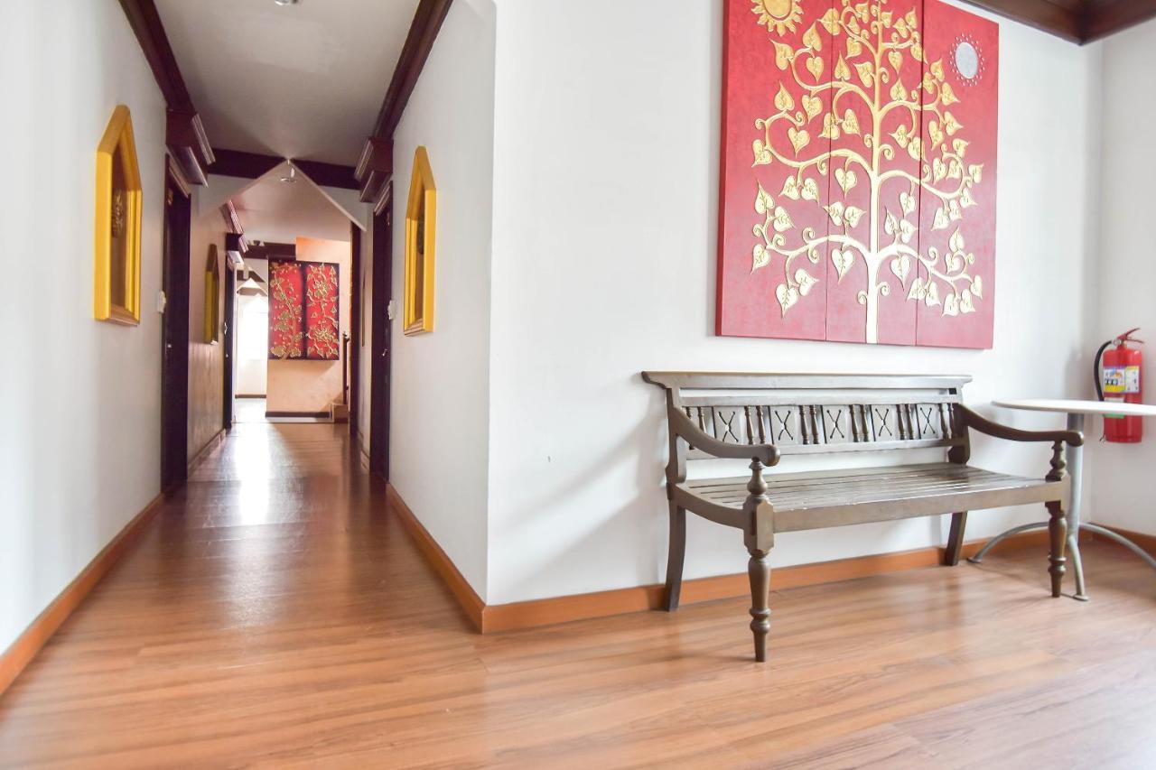 Oyo 389 Sira Boutique Residence Phuket Bagian luar foto